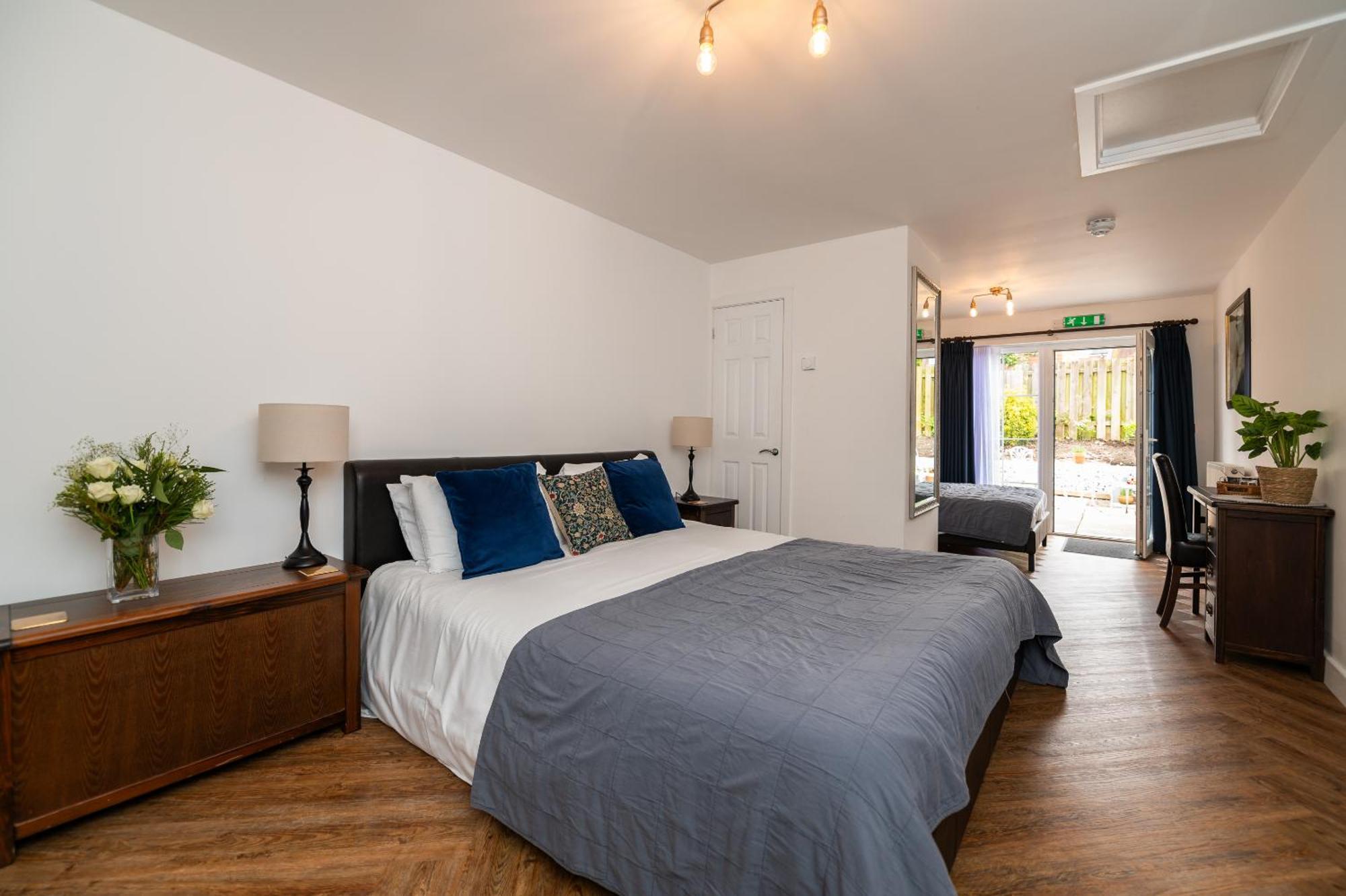 Stonehenge Courtyard Bed & Breakfast Amesbury Room photo